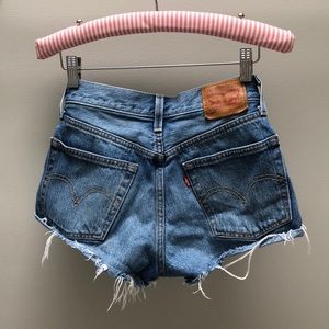Levi’s 501 Cutoff Shorts
